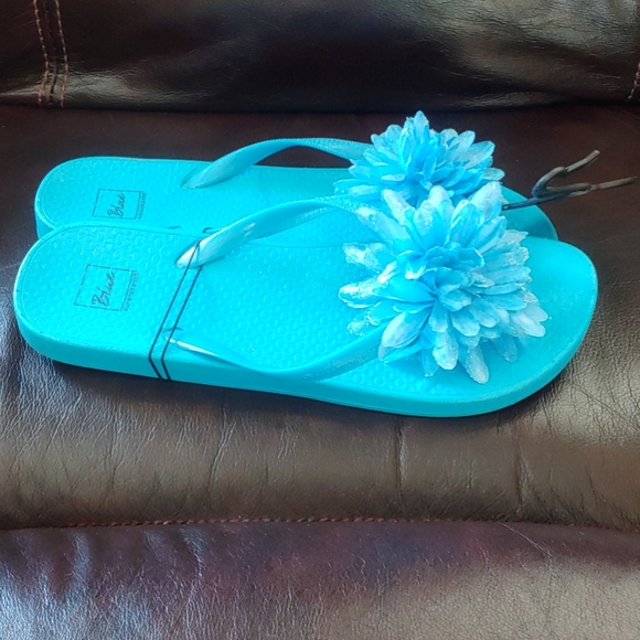 Flip flops - Picture 2 of 2